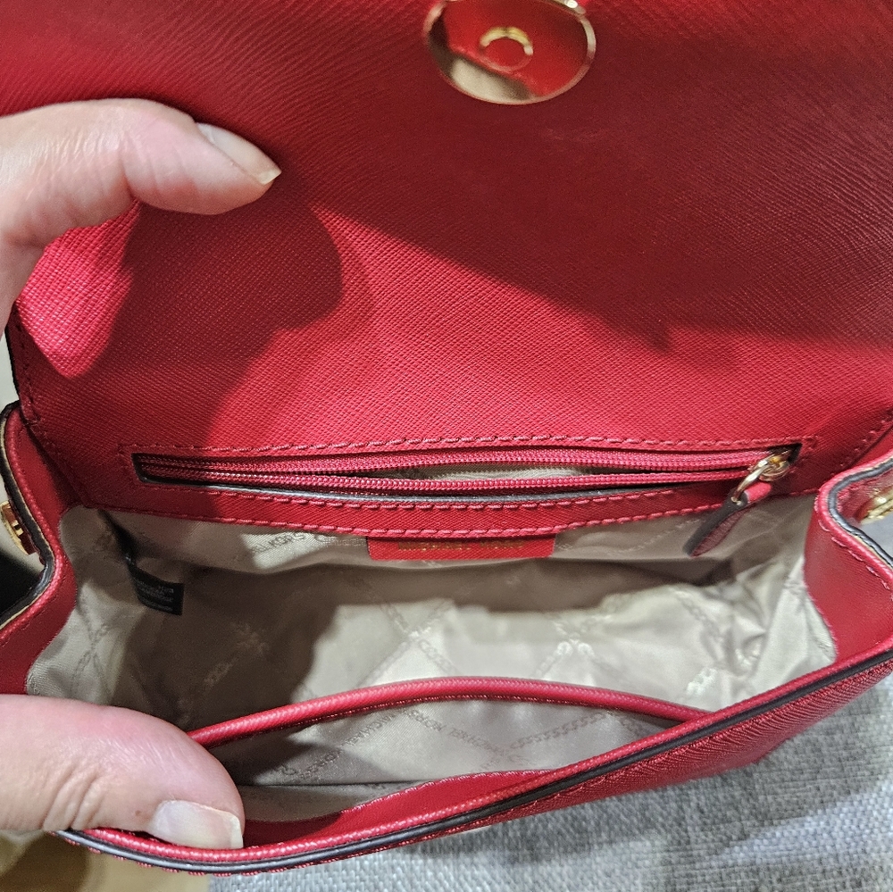 Michael Kors Ava Extra-Small Saffiano Leather Crossbody NWOT never used. - Picture 3 of 4
